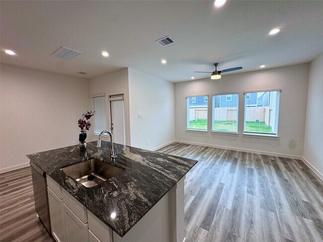 Building Photo - 2824 Lisburn Ter Ln