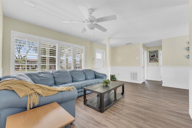 Building Photo - 9860 NW 3rd St