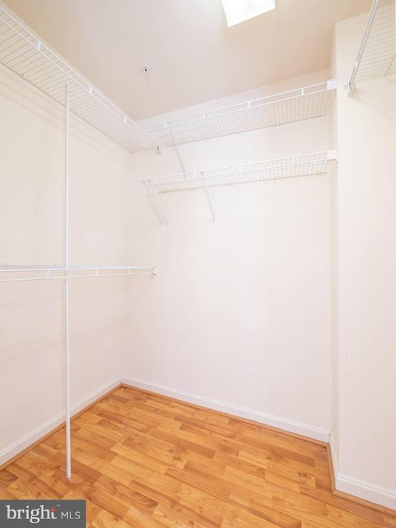 Building Photo - 12755 Fair Crest Ct