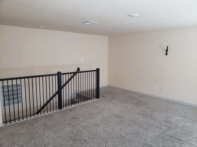 Building Photo - 14431 Sweet Water Dr