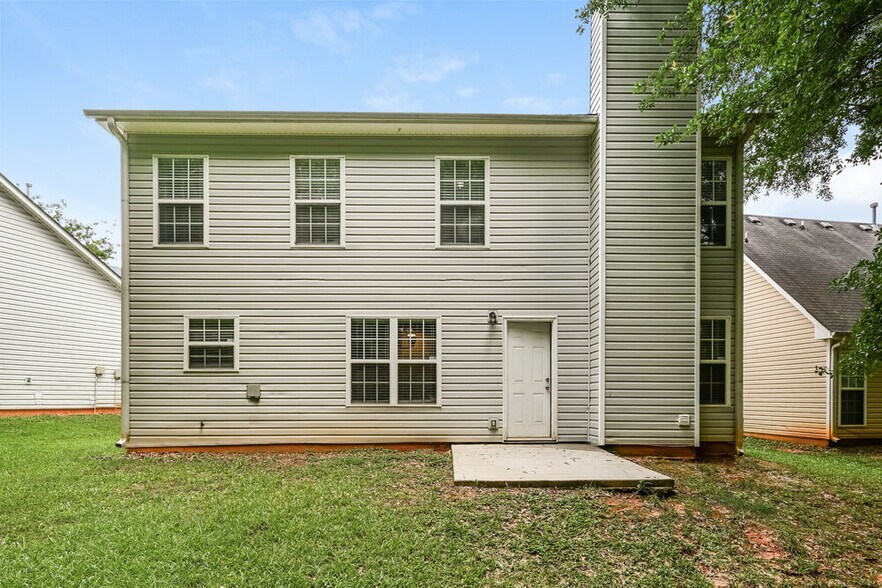 Building Photo - 1590 New Orleans Way