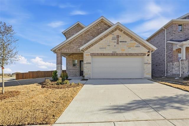 Building Photo - 701 Leavenworth Dr