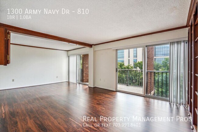Building Photo - 1300 Army Navy Dr