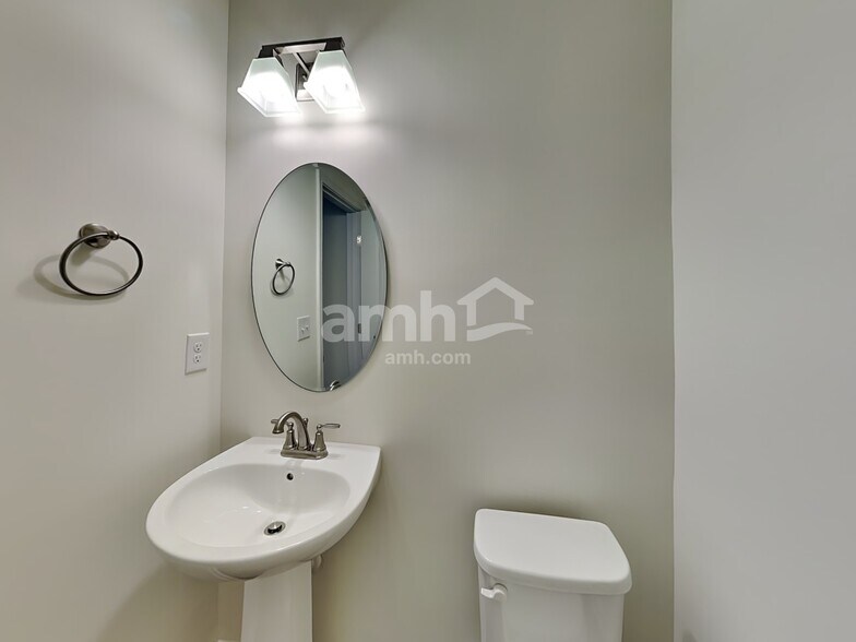 Building Photo - 5316 Cairo Ct