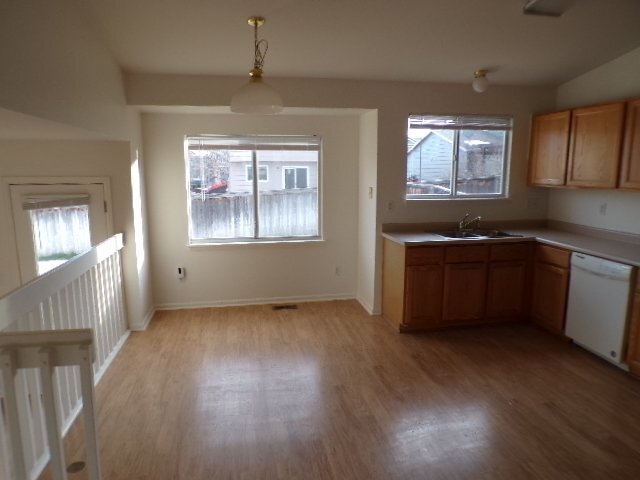 Building Photo - **Application Pending**   Highlands Ranch -  Single Family Home for Rent (99SY)