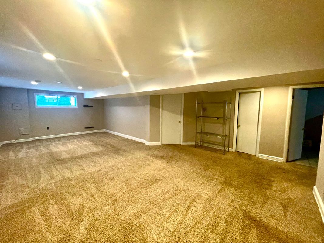 Building Photo - 8800 Sterling St