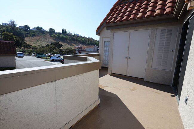 Building Photo - 28092 Mariposa