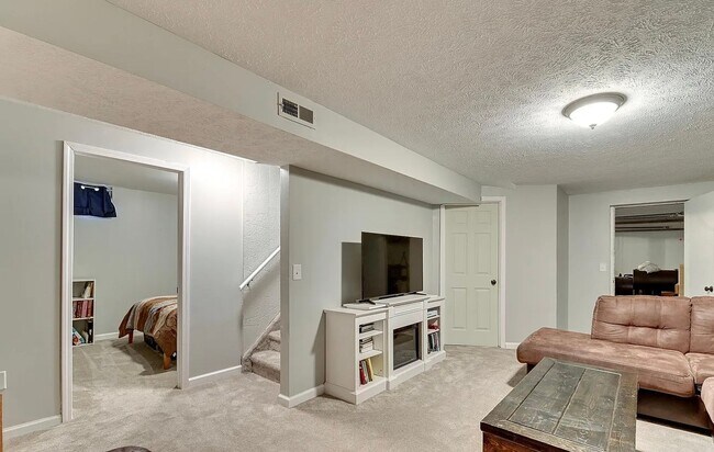 Building Photo - Coming Soon! Bright & Spacious 3 Bed Home with Finished Basement & Huge Backyard