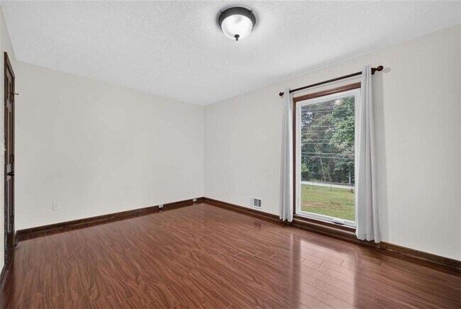 Building Photo - 1799 Jimmy Dodd Rd