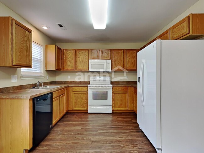 Building Photo - 4808 Morning Dew Ct