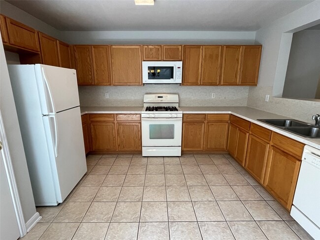 Building Photo - 18207 Ridge Stream Ln