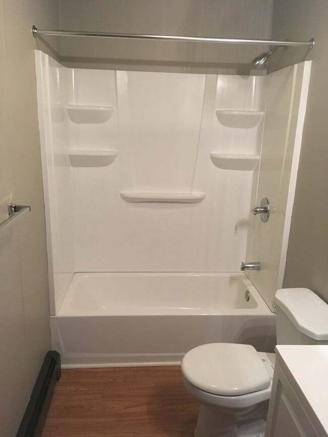 Primary Photo - 290-330 N 3rd St