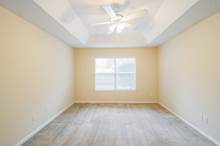 Building Photo - 1723 Rustling Dr