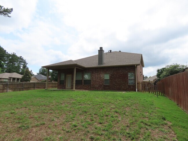 Building Photo - South Tyler! Stunning 5 Bedroom, 3.5 Bath ...