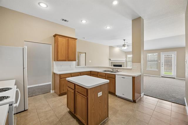 Building Photo - 9508 Fox Hill Dr