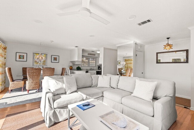 Building Photo - 71 Baird Rd