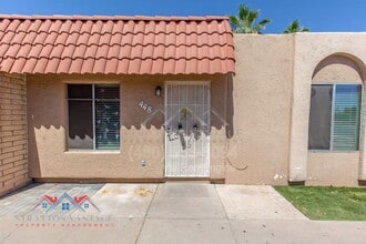 Building Photo - 448 N Lesueur