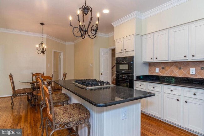 Building Photo - 7300 Scarlet Oak Ct