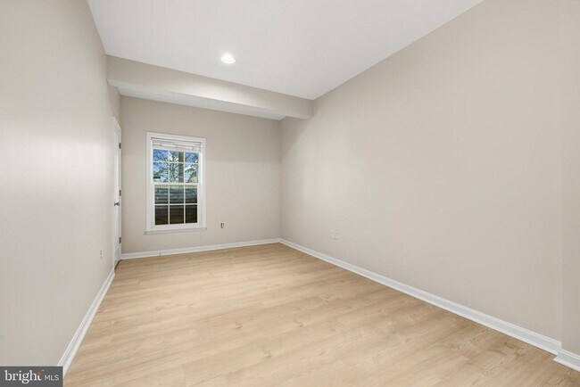 Building Photo - 13509 Chipper Ct