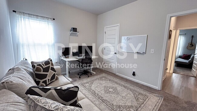Building Photo - 5023 Pintail Dr