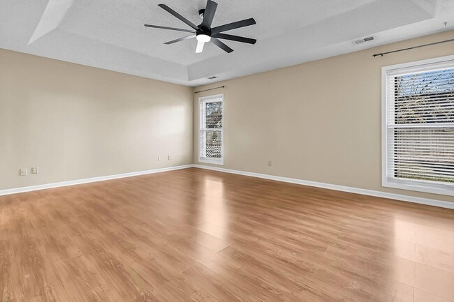 Building Photo - 111 Hopper Dr