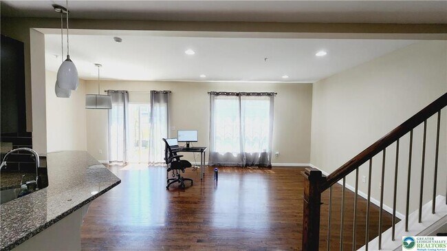 Building Photo - 5136 Dogwood Trail