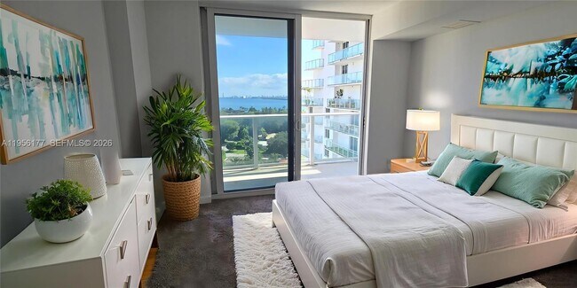 Building Photo - 4250 Biscayne Blvd