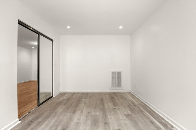 Building Photo - 41 Rambling Brook Rd