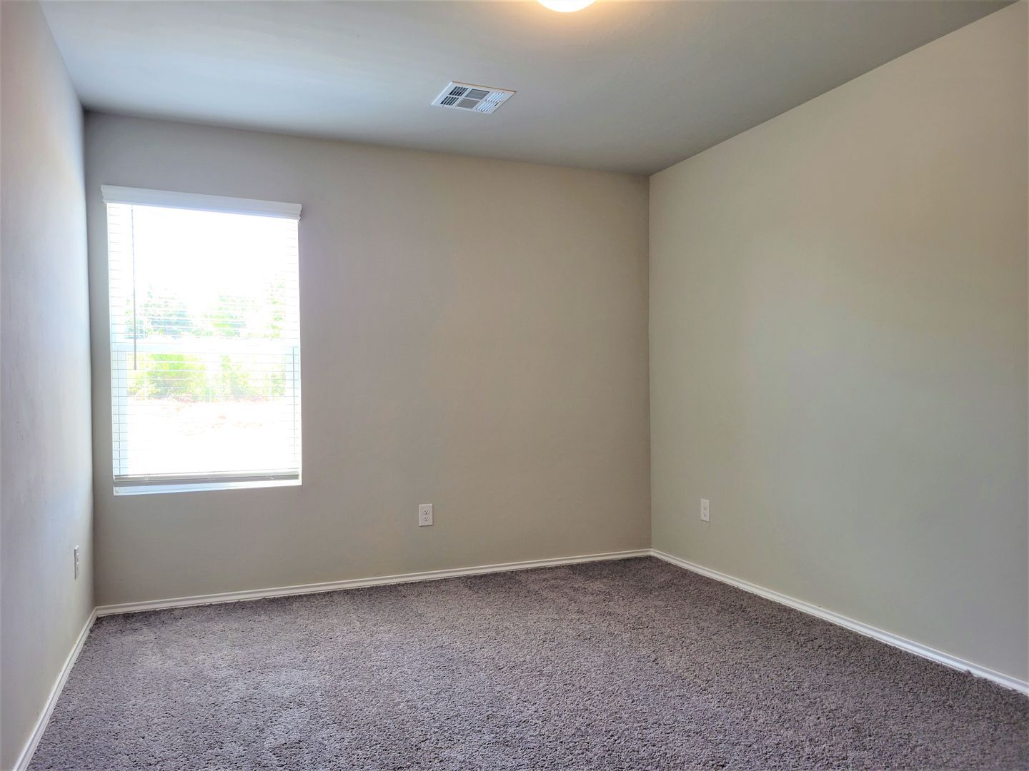 Building Photo - 21242 Winding Brook