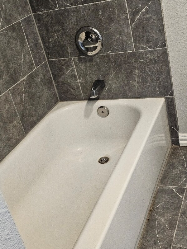 Building Photo - 1602 M Ave