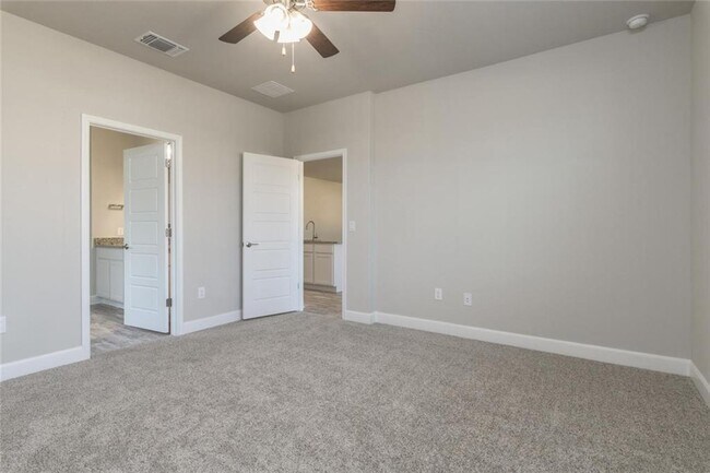 Building Photo - 9305 Margaret Jewel Ln