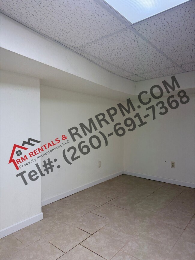 Building Photo - 10205 N Jones Lake Rd