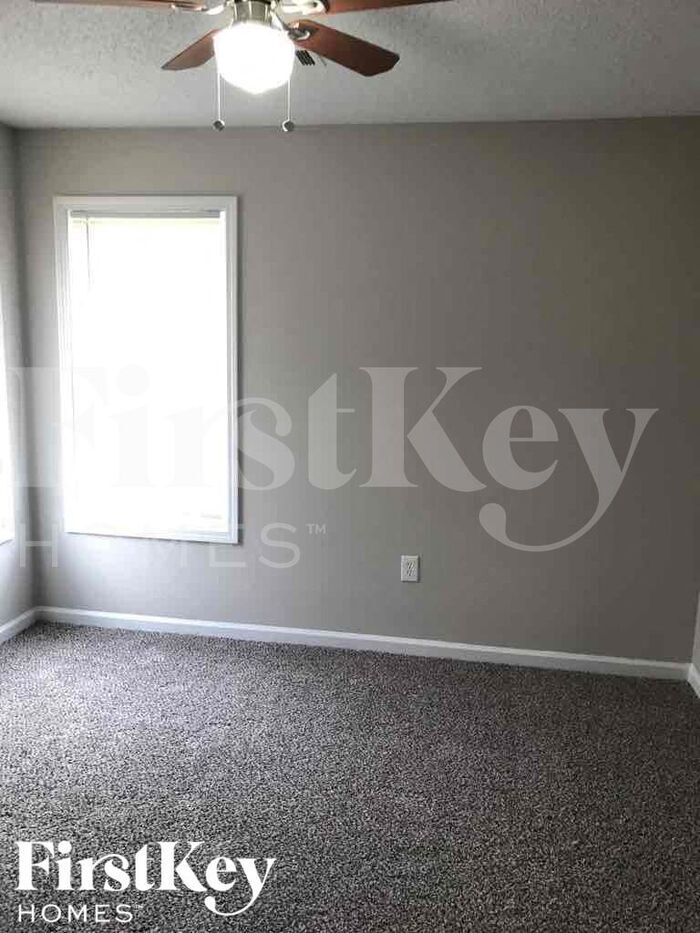 Building Photo - 340 Weatherly Dr