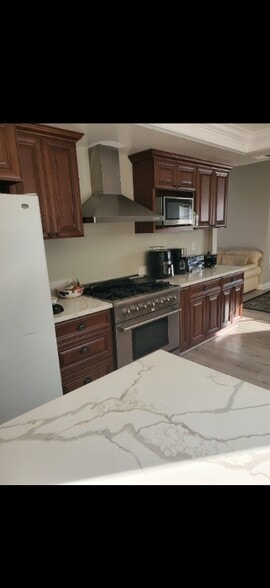 Building Photo - 21271 Ave Nubes