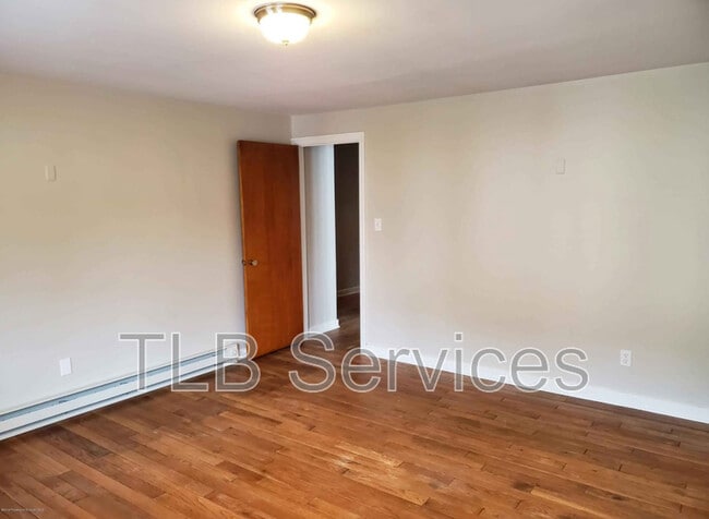 Building Photo - 1310 Pittston Ave