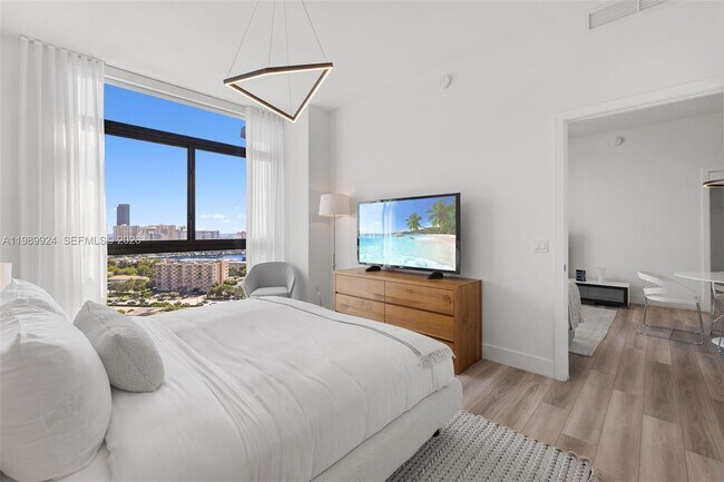 Building Photo - 101 Diplomat Pkwy