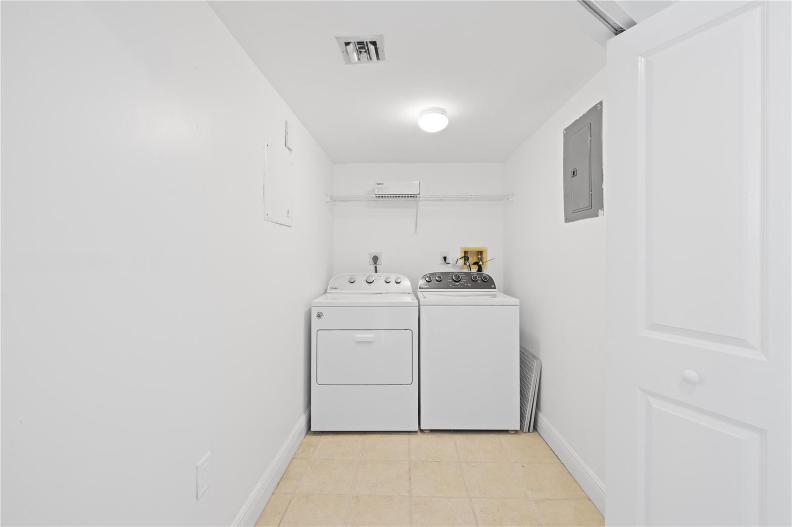 Building Photo - 1250 S Miami Ave