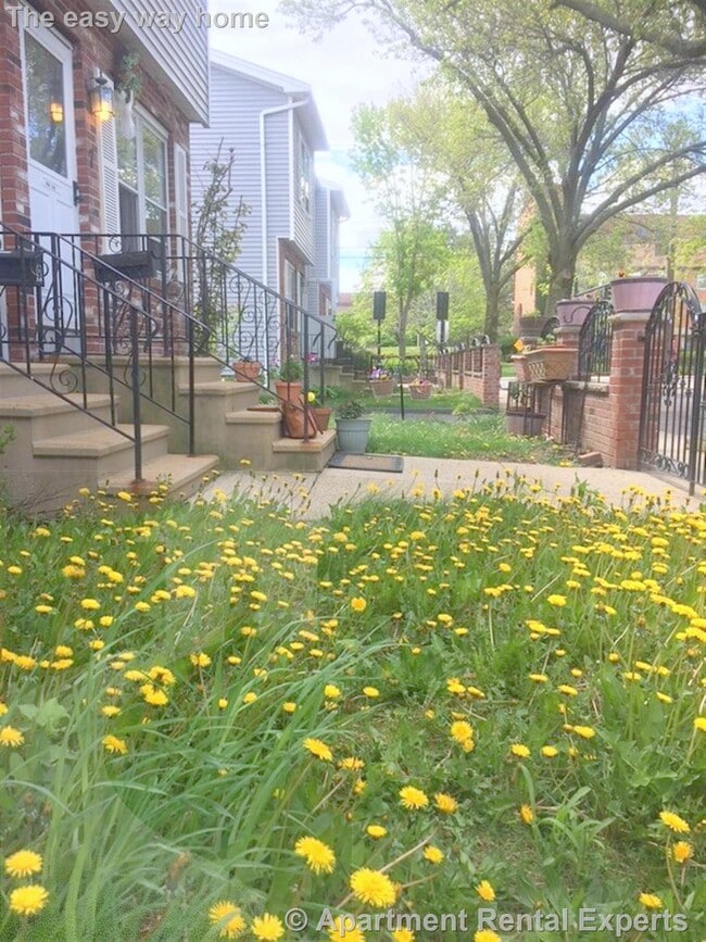 Building Photo - 7 Myrtle St