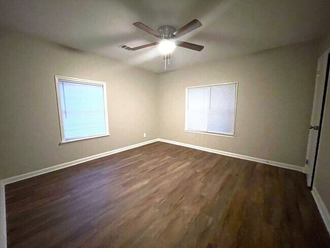 Building Photo - Available Now!