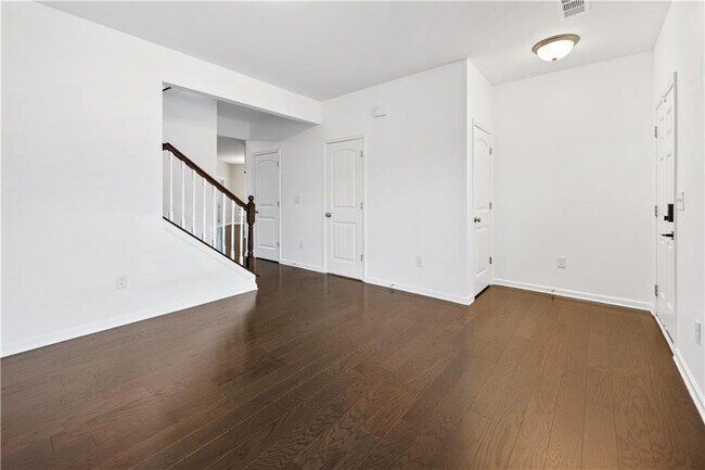 Building Photo - 1586 Garden View Dr