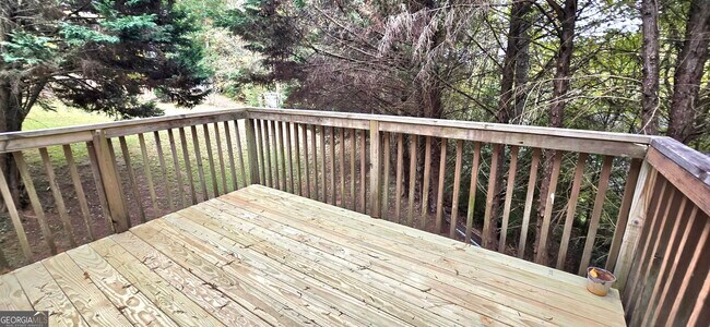 Building Photo - 610 James Ridge Dr