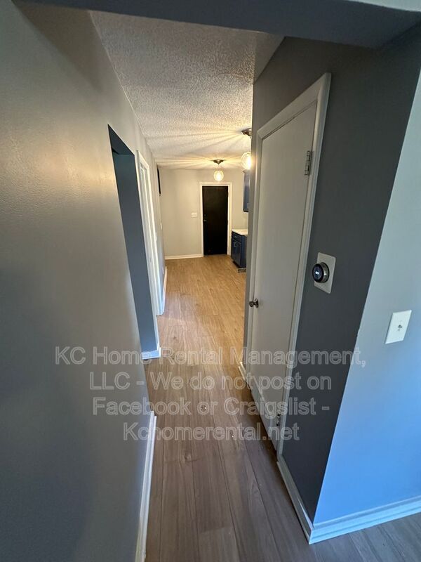 Building Photo - 1648 Jefferson St