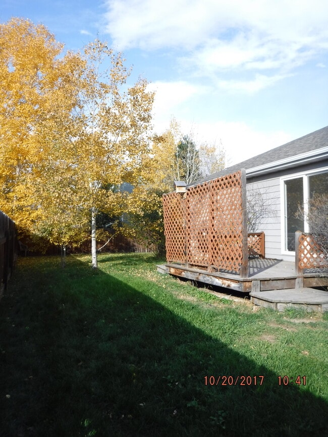 Building Photo - Centrally Located and Updated 3BD 2BA