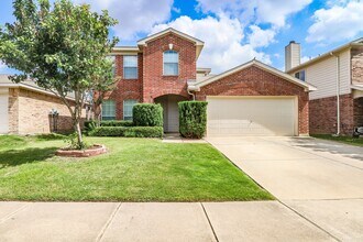 Building Photo - Beautifully crafted 4-2-2 home in the Keller area.