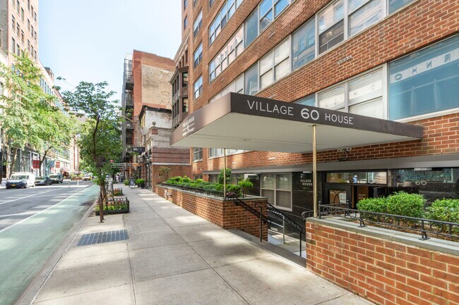 Building Photo - 60 W 13th St