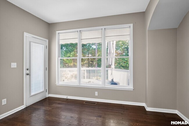 Building Photo - Spacious 4BR House in Canton