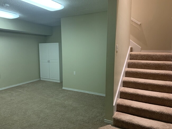 Building Photo - Updated Duplex with Large Basement in Cooper School District!