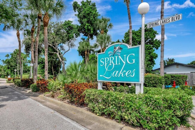 Building Photo - 131 Wild Palm Dr