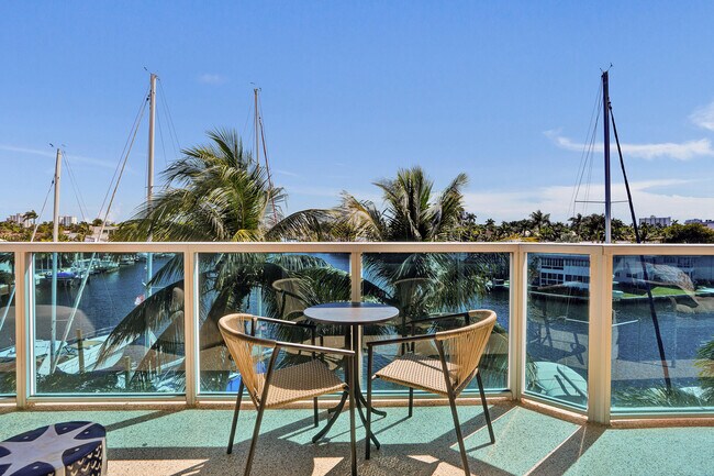 Building Photo - 516 Hendricks Isle