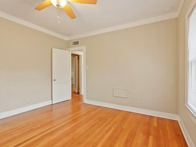Building Photo - 4018 Garrott St